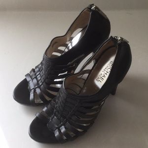 MICHAEL KORS caged platforms Sz6.5